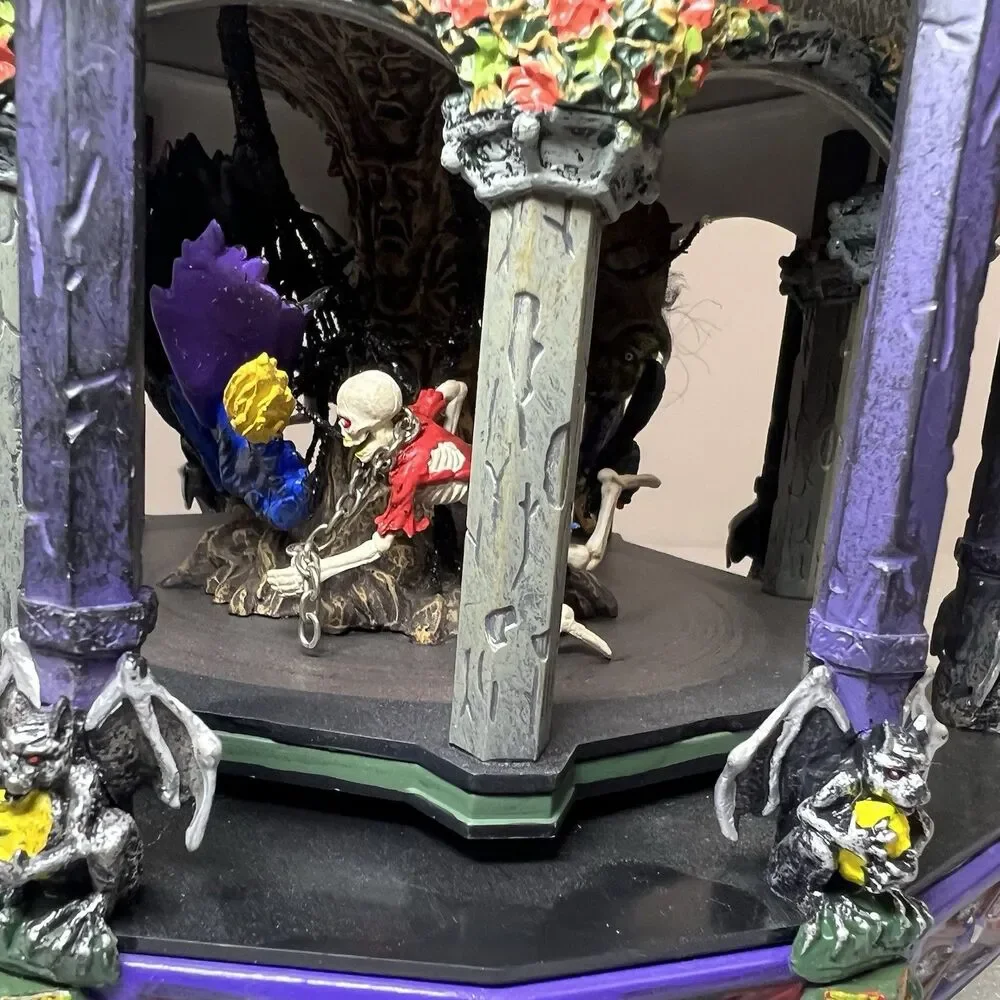 WORKING Dept. 56 Halloween 2002 Ghostly Carousel #56.55317 Spins Lights Sounds